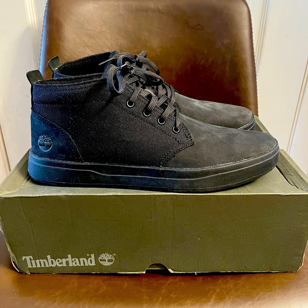 Mens Timberland Davis Square Chukka